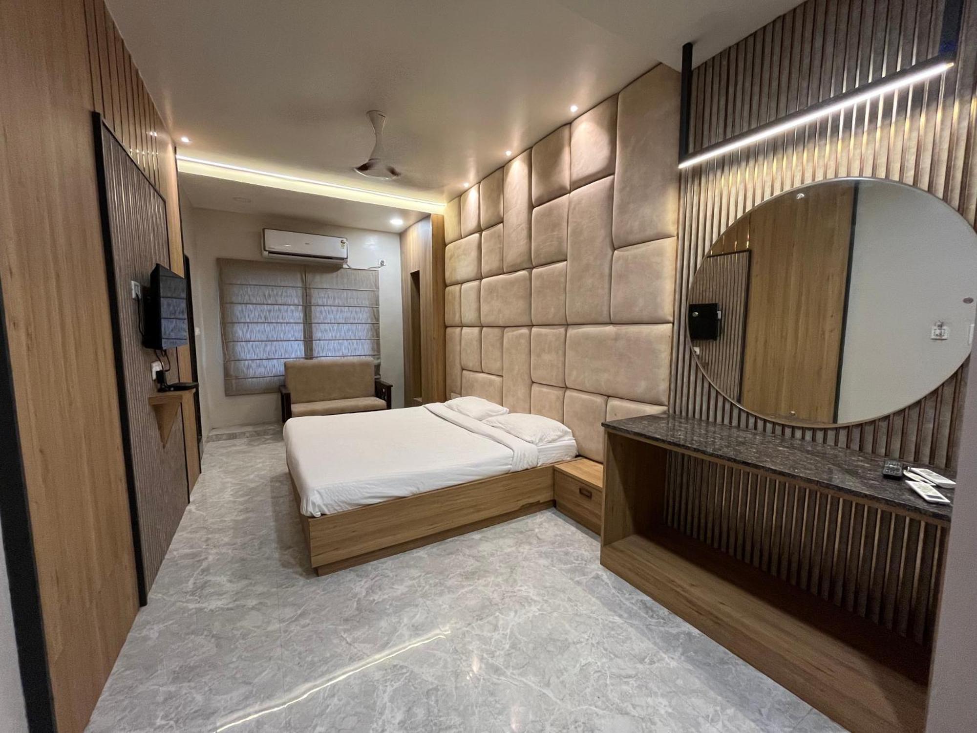 Soho House By Jayshrea Hotell Chandrapur Eksteriør bilde